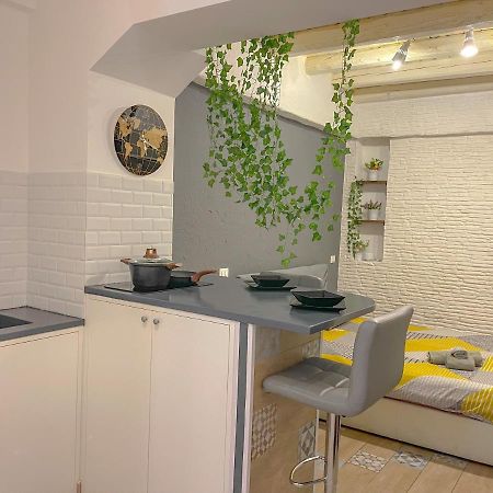 Giusino Home - CENTRO STORICO Palermo Esterno foto