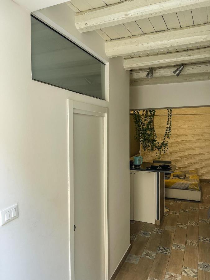 Giusino Home - CENTRO STORICO Palermo Esterno foto